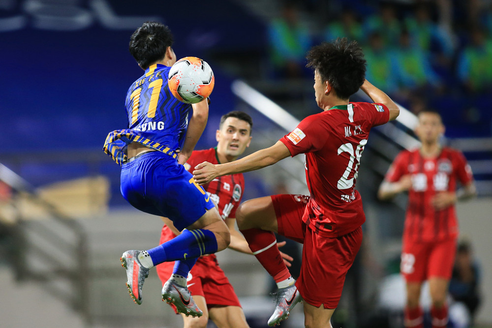 三亿体育体育官方-包含苏宁全队发威，将领先优势扩大的词条