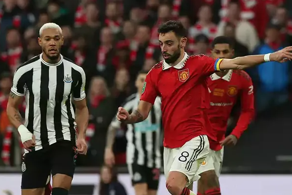 尤文图斯坚守主场，逆转击败对手