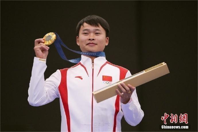 欧洲代表队在射箭比赛中夺冠 欧洲代表队在射箭比赛中夺冠