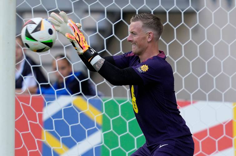 三亿体育体育直播-英格兰遭遇输球，无缘欧国联半决赛