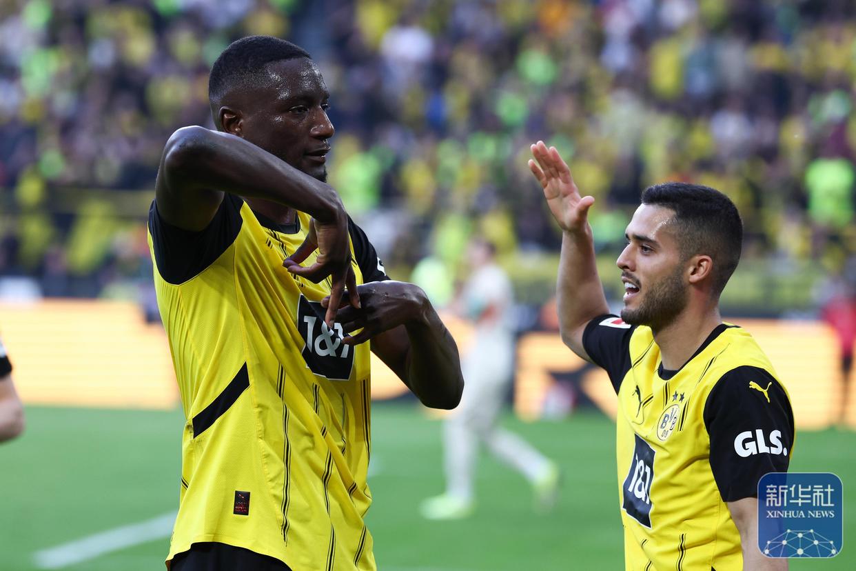 包含门兴格拉德巴赫将与南特对决,胜负未卜的词条 包含门兴格拉德巴赫将与南特对决,胜负未卜的词条