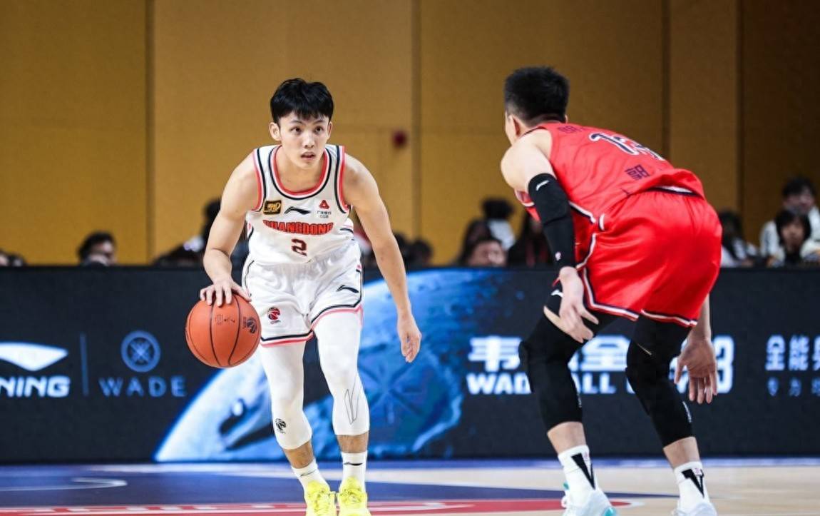 广东队成为本场最大亮点,CBA季后赛瞬间破防,爆冷的简单介绍 广东队成为本场最大亮点,CBA季后赛瞬间破防,爆冷的简单介绍