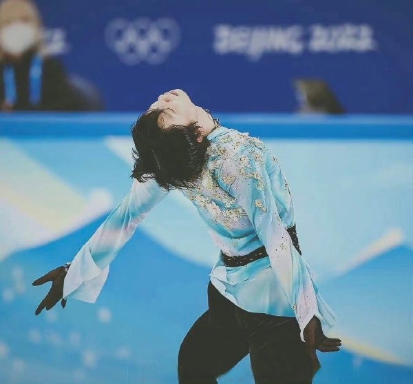 运动员突破个人极限,坚持拼搏赢得成功的简单介绍 运动员突破个人极限,坚持拼搏赢得成功的简单介绍