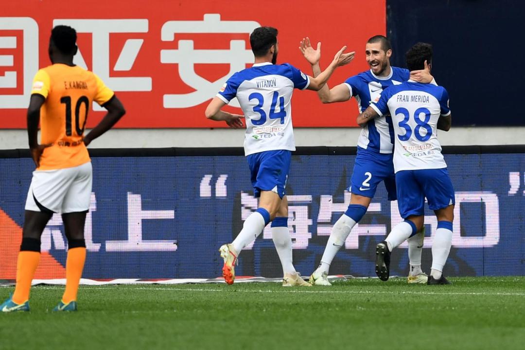 三亿体育体育网址-惊险一战！斗志升华拼尽全力