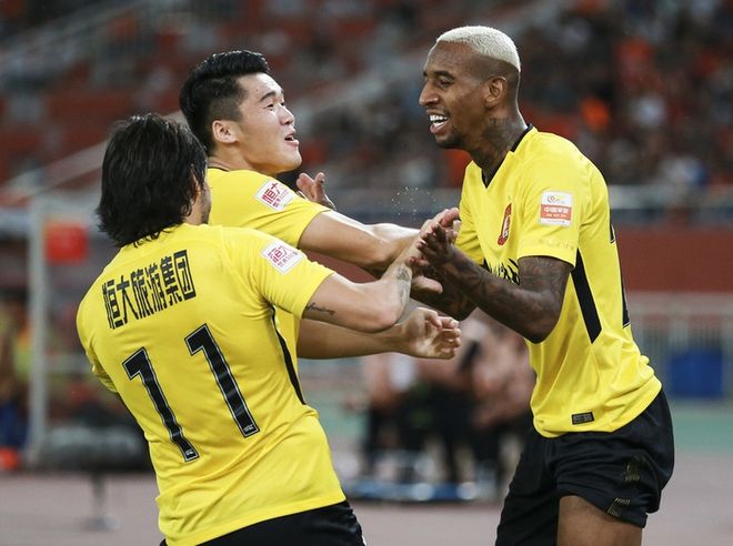 建业客场大胜重庆，逼近积分榜前列的简单介绍