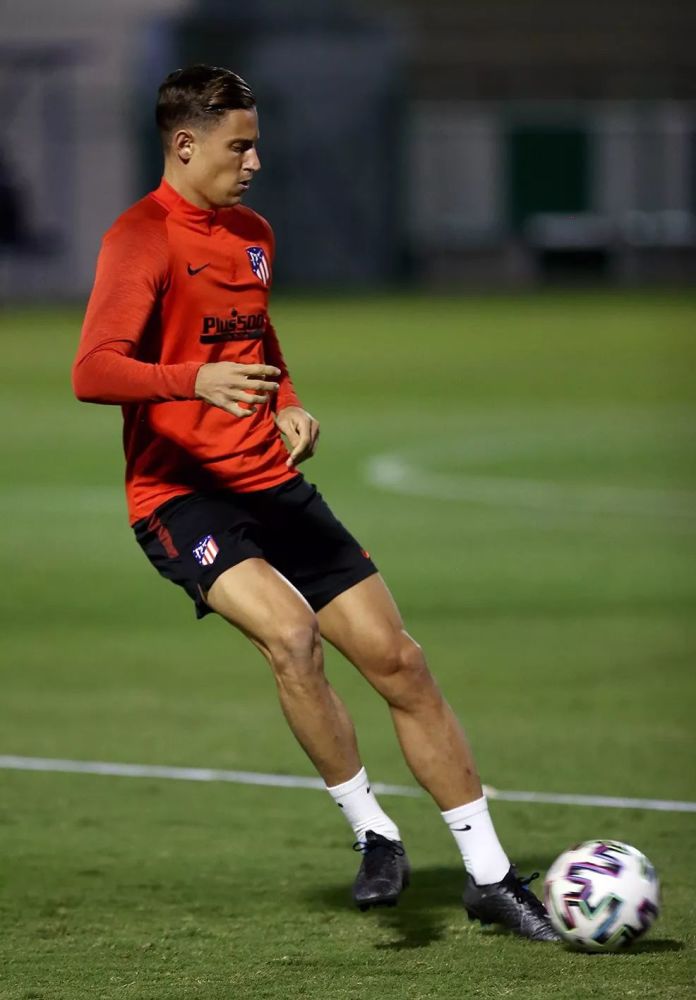 进攻亦防守,双管齐下争取胜利 进攻亦防守,双管齐下争取胜利