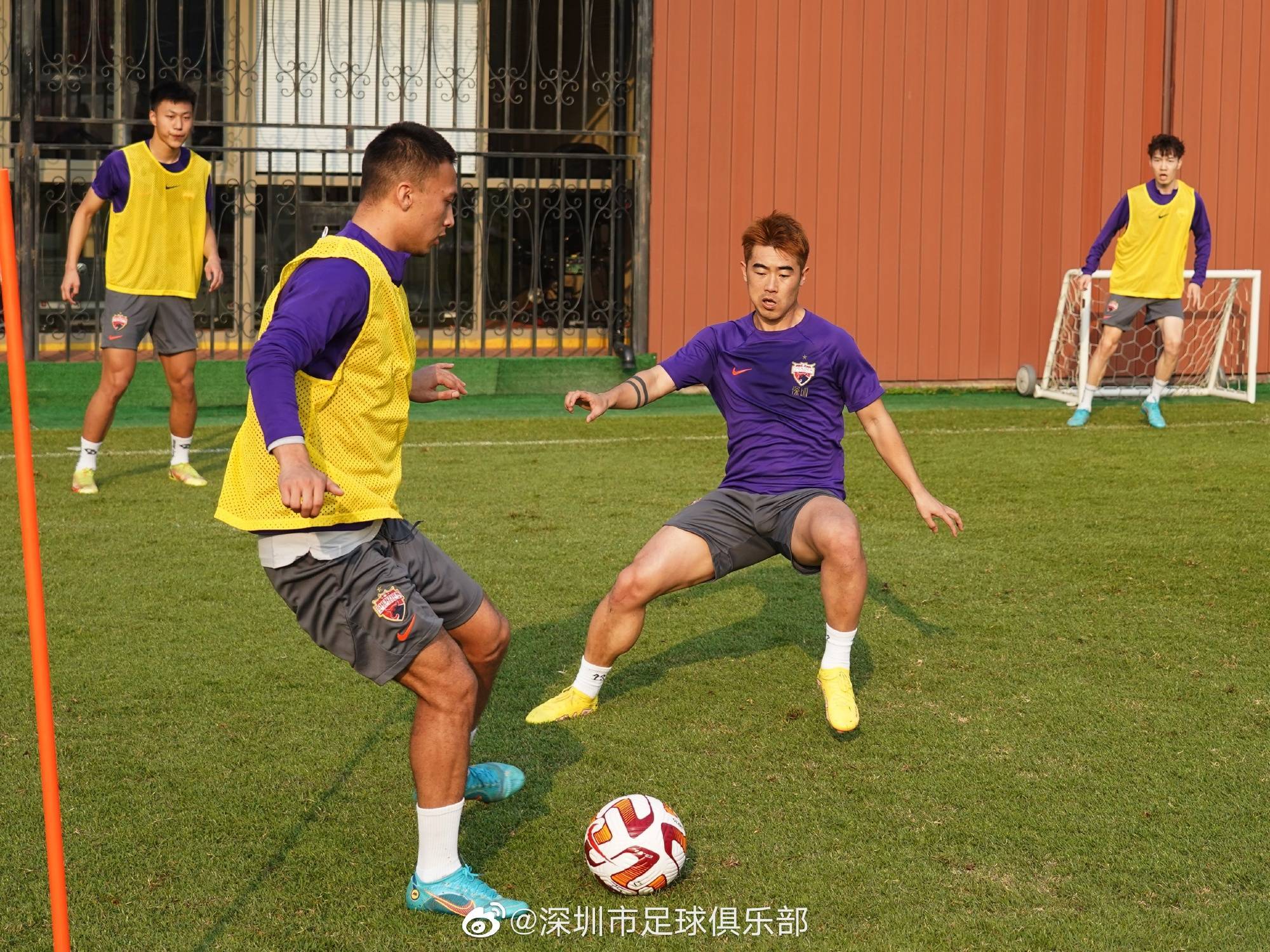 三亿体育体育下载-西甲强队备战，球员展现训练成果的简单介绍